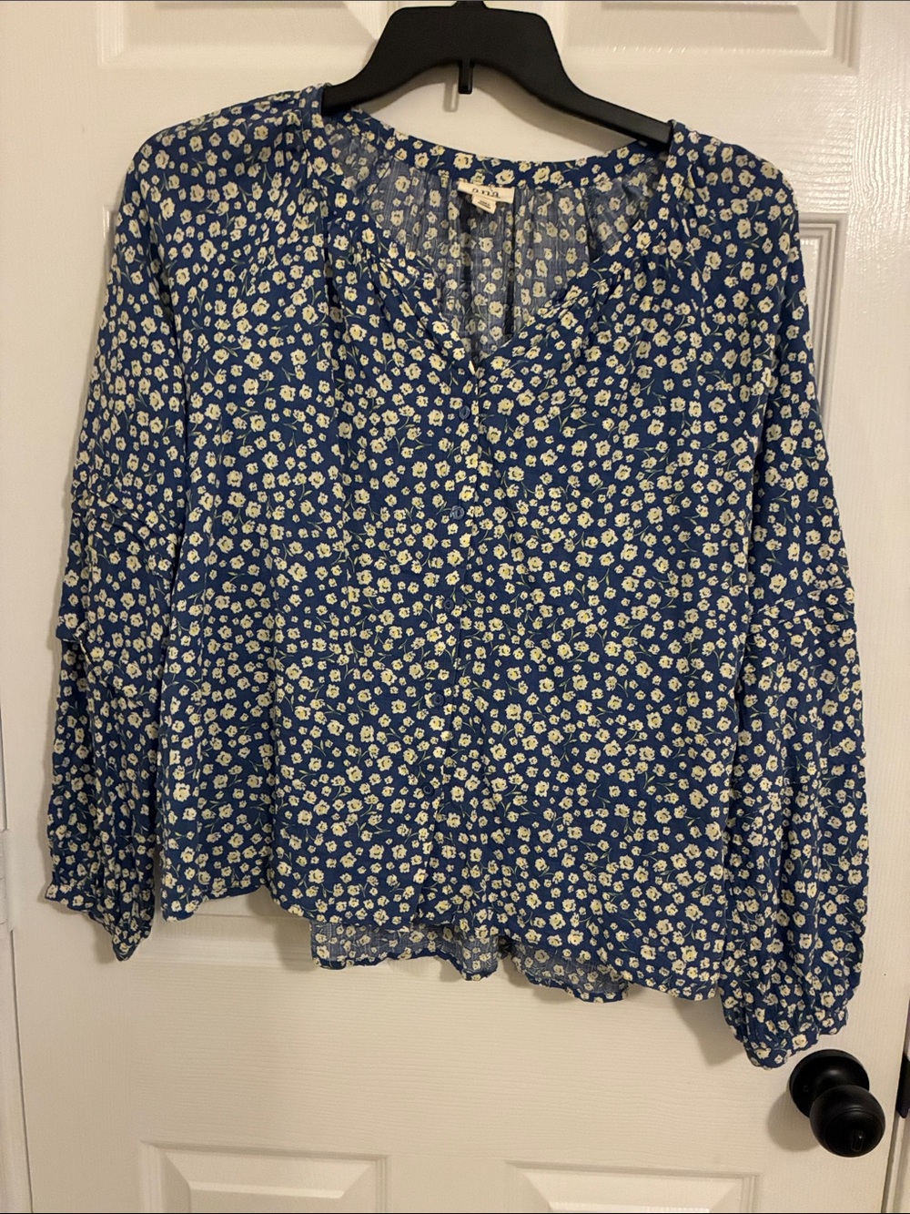 a.n.a Blue Floral Button Down Long Sleeve Blouse